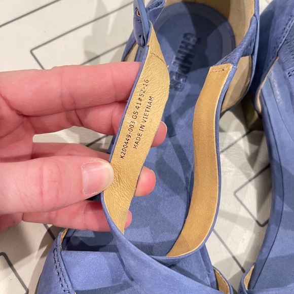 Camper Blue Round Toe Flats - Picture 5 of 13